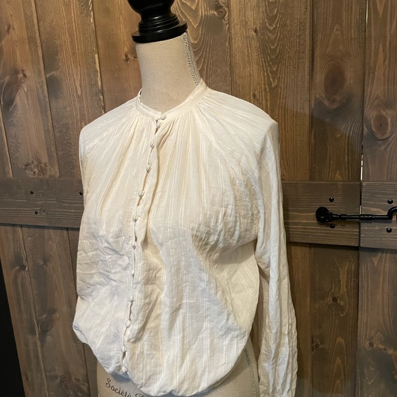 Blousy Button Down Puff Sleeve Top - Picture 2 of 5